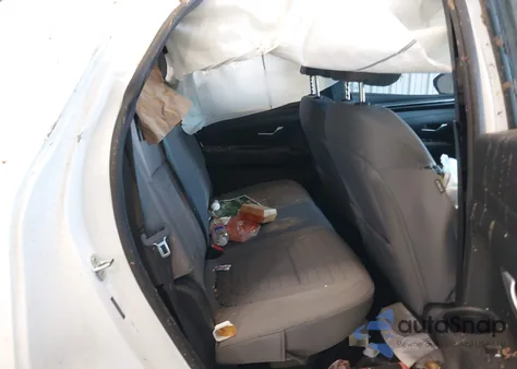 2022 Hyundai Santa Cruz Sel z USA, uszkodzony, nr VIN 5NTJC4AE2NH017908